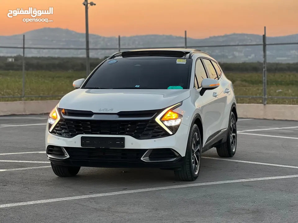 كايا سبورتاج  2022 فل الفل فتحة سقف  2x4 ///240Hp بنزين + كهرباء  ( Haybrid) 1600cc
