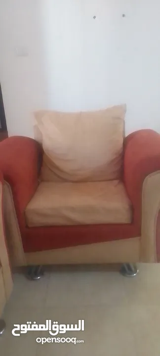 للبيع طقم كنب