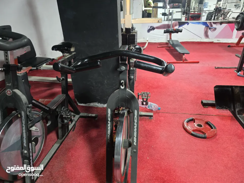 نادي جيم كامل