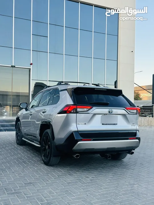 TOYOTA RAV4 2022