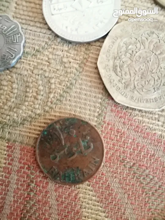 عملات قديمة للبيع اردني امريكي بريطاني ألماني عراقي خليجي يوجد قطع نوادر ومميزة