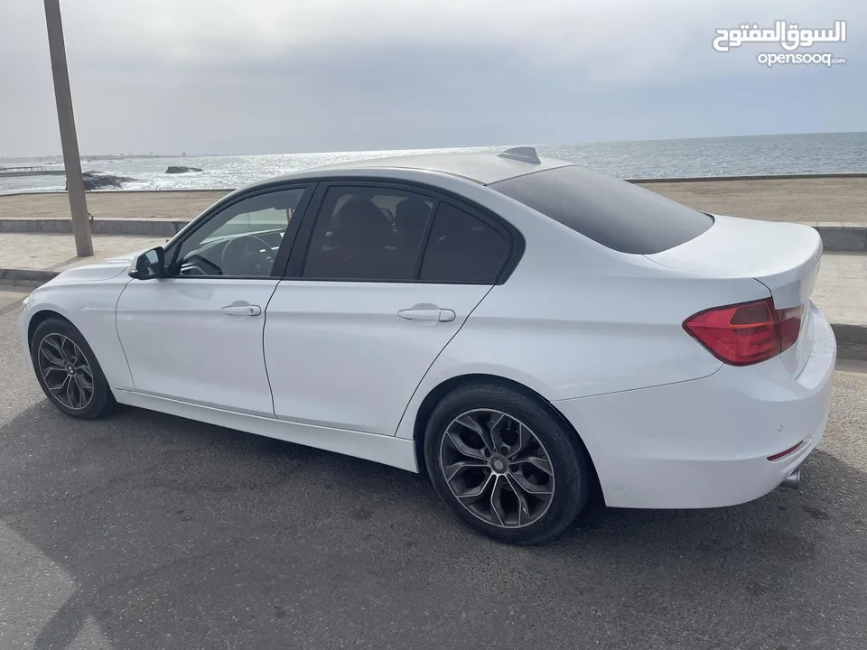 محلية الدار BMW 320i