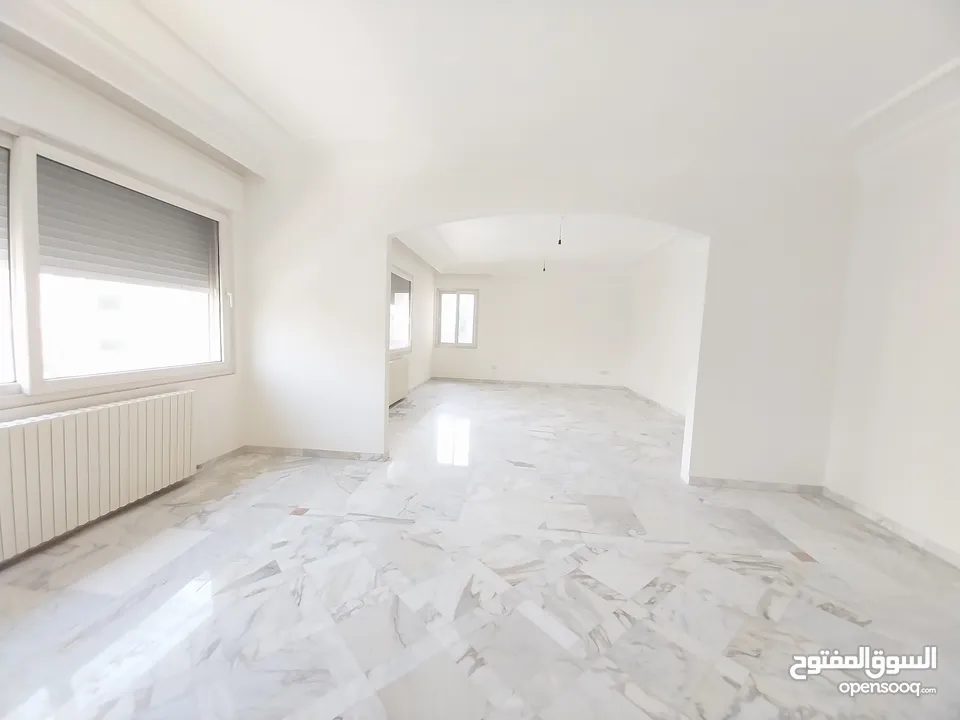 شقة للايجار في عبدون  ( Property 33776 )-174847744