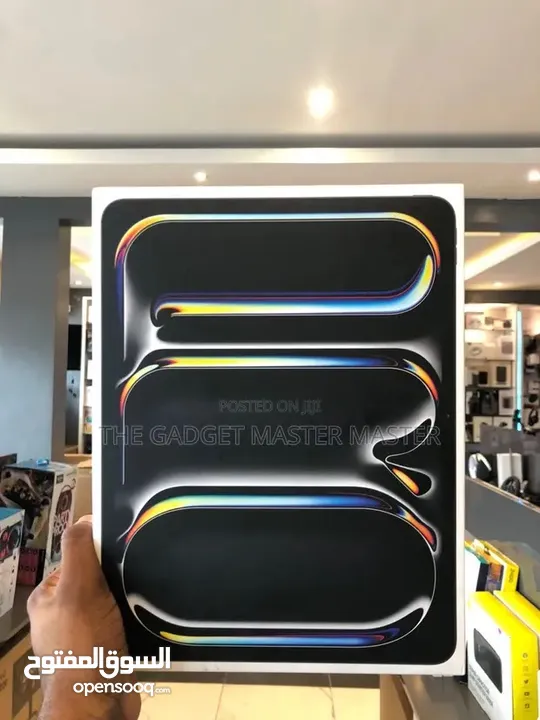 Ipad pro 13-inch(M4) جديد كفالة شرق اوسط بسعر مميز