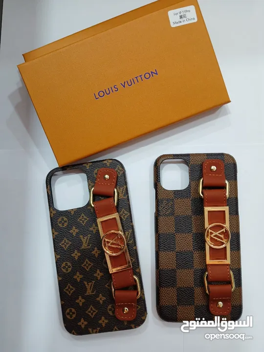 كفرات ايفون ماركة LOUIS VUITTON