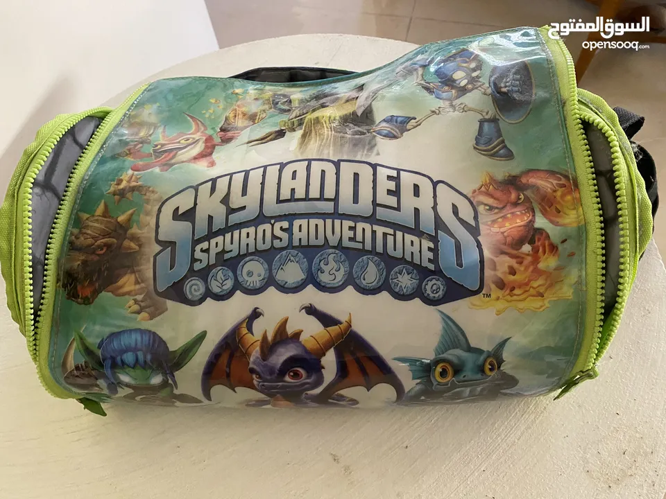 سكاي لاندر للنينتيندو وي....طقم كامل مع الCD Skylanders for Wii and 3DS Nintendo
