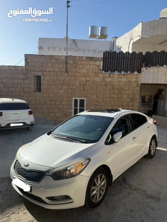 كيا سيراتو k3 فل مع فتحة سقف نخب ماتور 1600