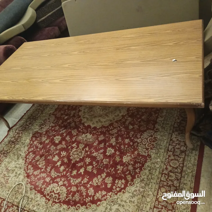 طاوله خشب فرمايكا