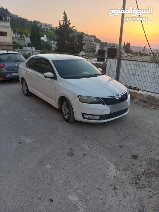سيارة سكودا للبيع