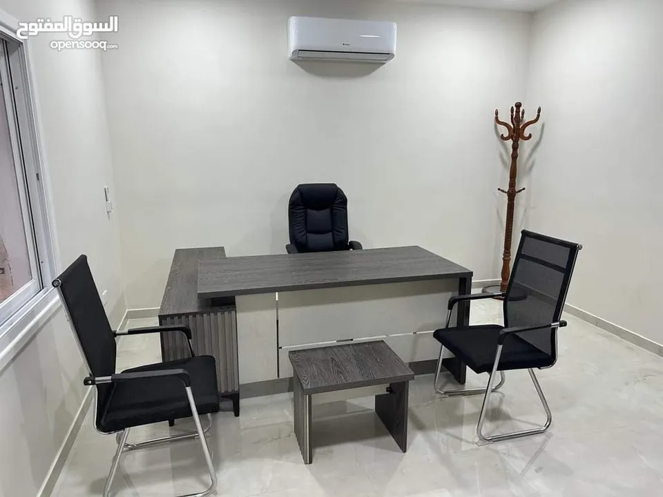 مكتب مدير 180سم مع طاولة وسط هدية توصيل مجاني داخل عمان متوفر عدة الوان حسب الطلب