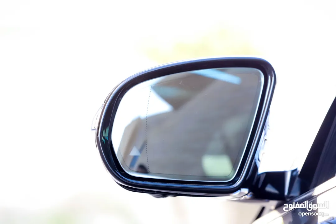 مرسيدس E220d ديزل بوضع الشركة صيانة شاملة