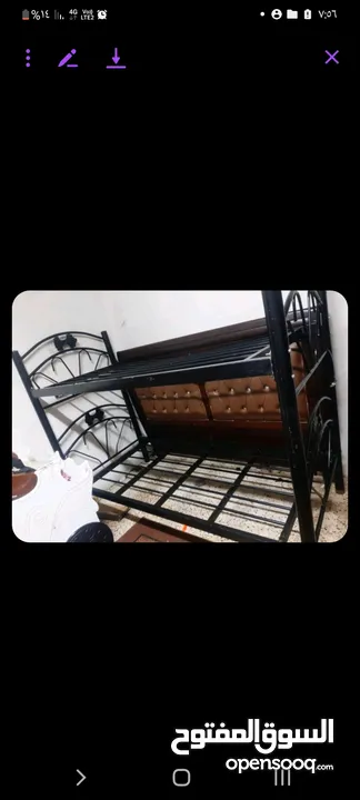 غاز إيطالي مستخدم شي بسيط جدا وتخت حديد