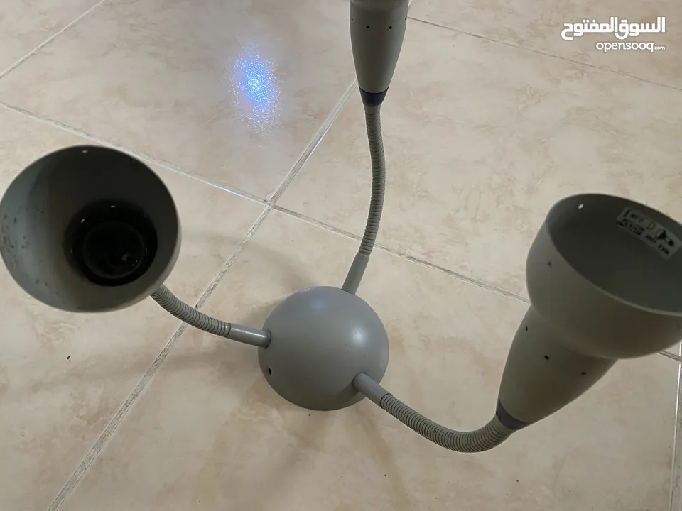 من ايكيا ثريات