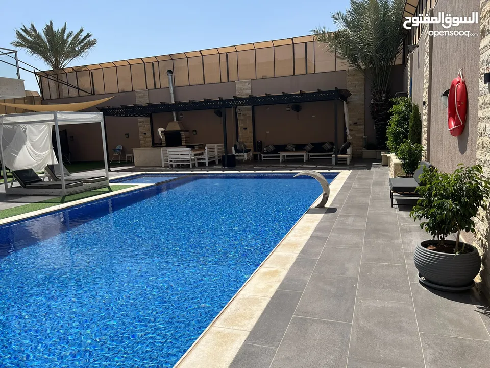 شاليه فاخر للبيع/ الرامه منطقة الفلل