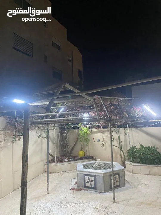 عمارة استثمارية بضاحية الامير حسن للبيع من المالك مباشرة