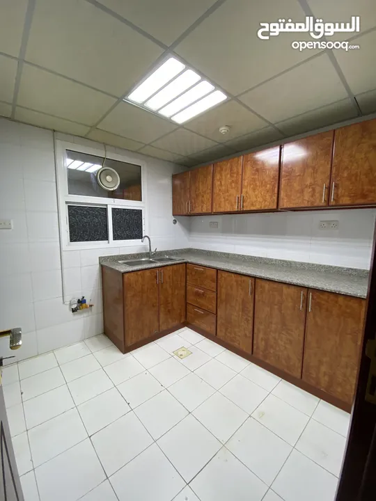 Flat for rent in bousher/شقق للايجار ف بوشر