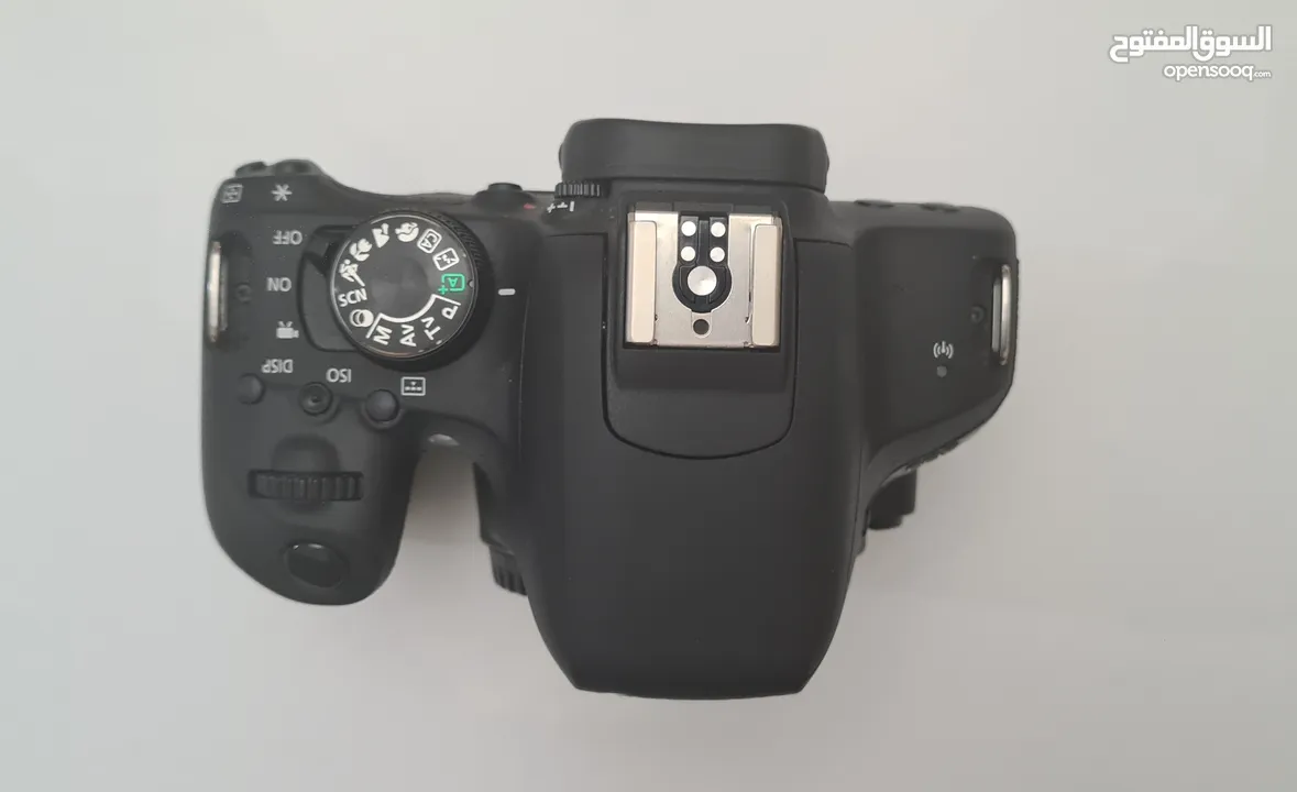 كاميرا كانون EOS 800D للبيع