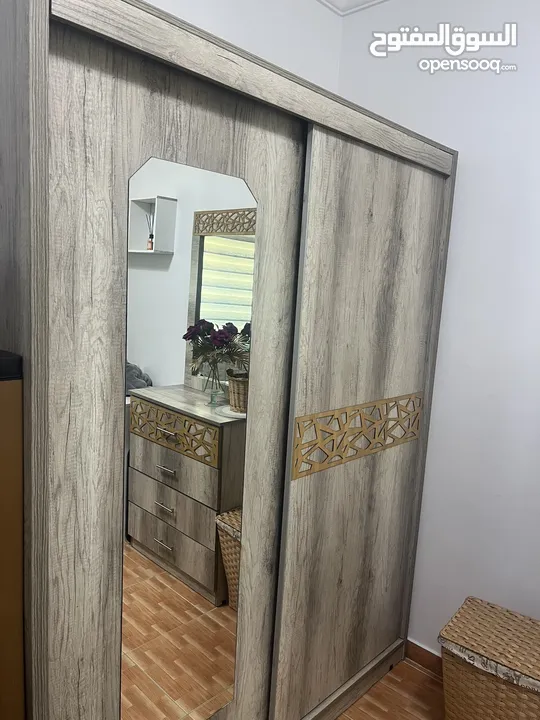 غرفة نوم شباب جديدة بحالة الوكالة