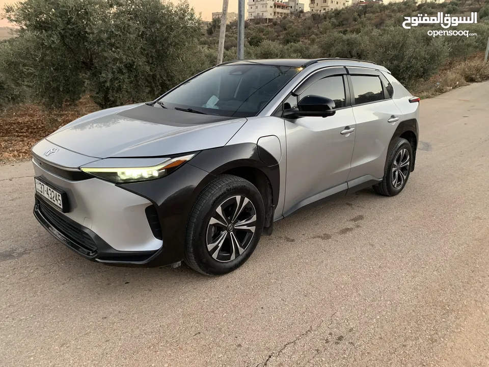 تويوتا bz4x 2022 برو فل الفل استخدام الأردن عداد 28 الف كيلو بحاله الوكاله