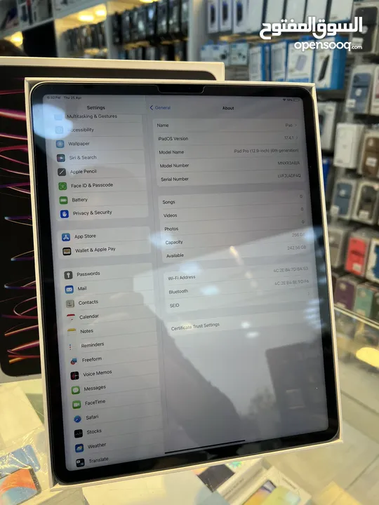 I PAD PRO 12.9 M2 USED 256GB الجيل السادس