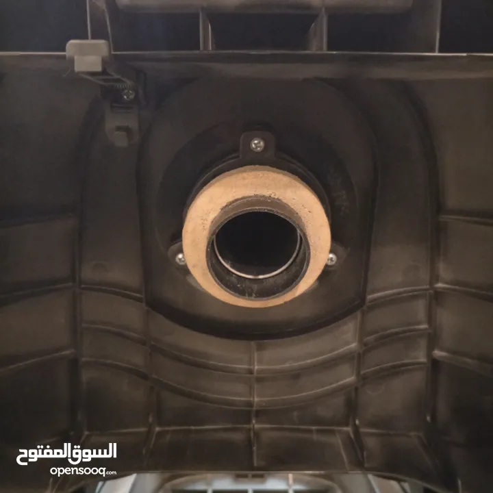 مكنسة للبيع بسعر 10دنانير مستعملة/مكنسة gold master2200W/220-240V AC 50/60Hz