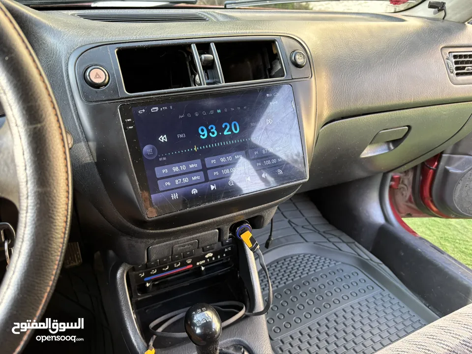 هوندا سيفيك تعتبر السياره في وضع جيد جدا من حيث حالتها القياديه  لا يوجد ضربات في الشصي