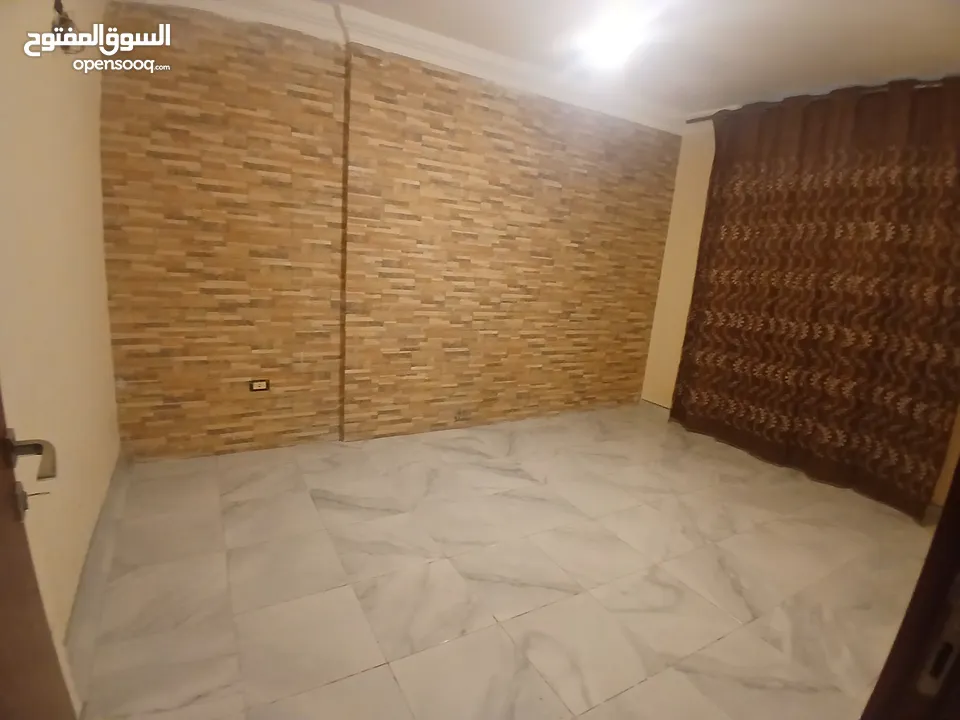 شقه صغيره للايجار الجبيهه