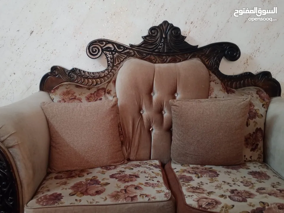 كنب مستعمل