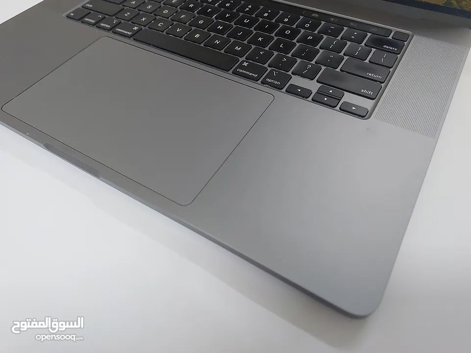 MacBook Pro (16-inch, 2019) مواصفات عالية وبحالة ممتازة