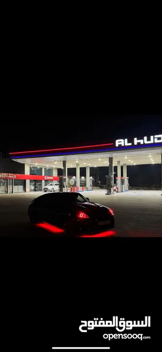 Nissan z370