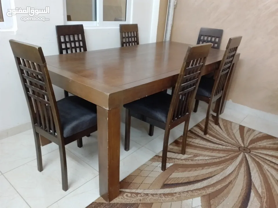 طاولة سفره 6 كراسي بحاله الوكاله