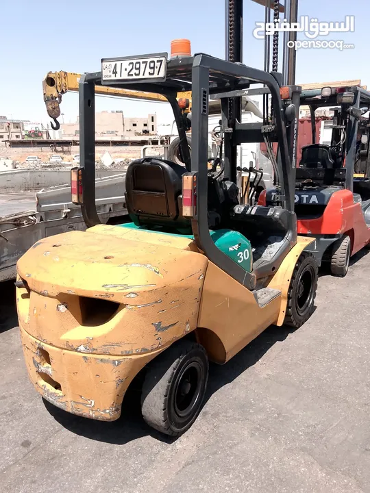 رافعه شوكيه كوماتسو للبيع