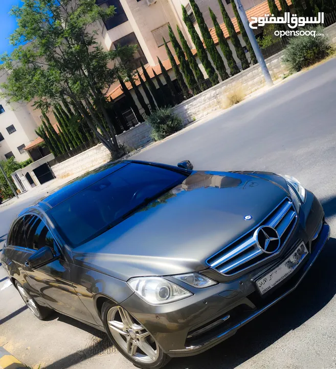مرسيدس كوبيه E250 موديل 2012 بحال الوكالة و على الفحص الكامل وارد الوكالة ، اعلى صنف في فئة الكوبيه.