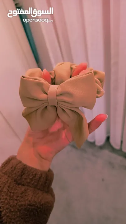 "ربطة شعر أنيقة