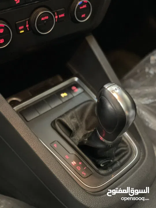 فولكسفاجن جيتا 2016 بنزين اوتمات للبيع بحالة الشركة