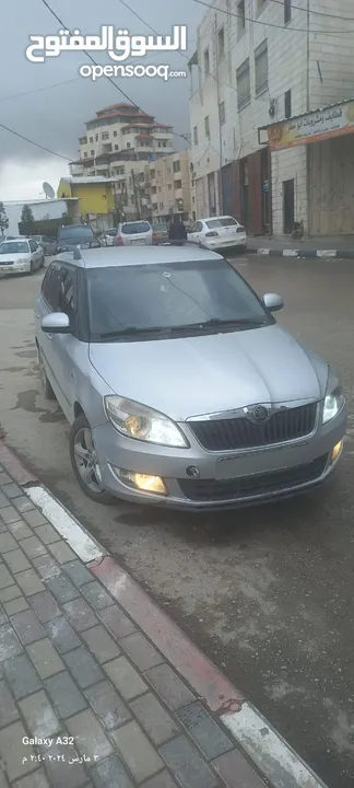 سكودا فابيا موديل 2010 اصل برايفت ماشيه 370 الف عداد اصلي سياره قطاره بالسولار وماشاء الله صاروخ