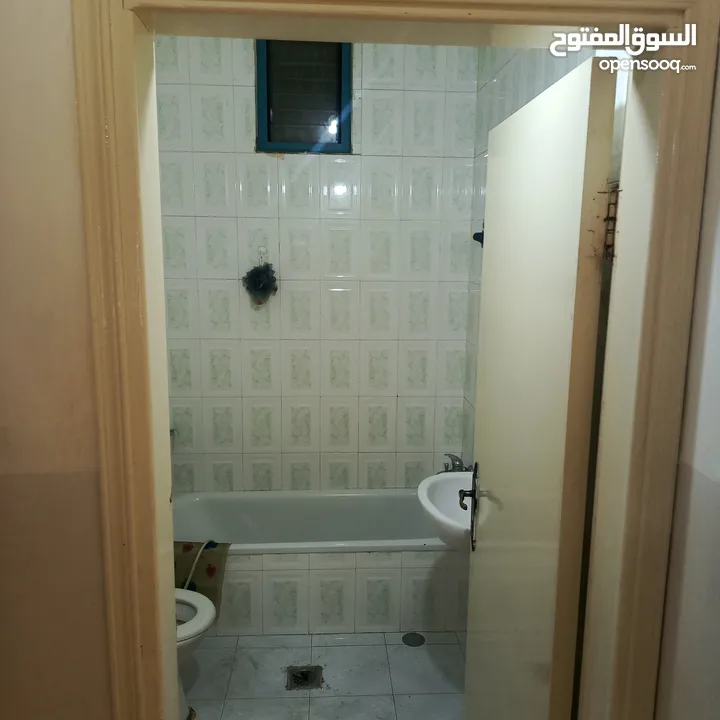 شقة للبيع موقع مميز