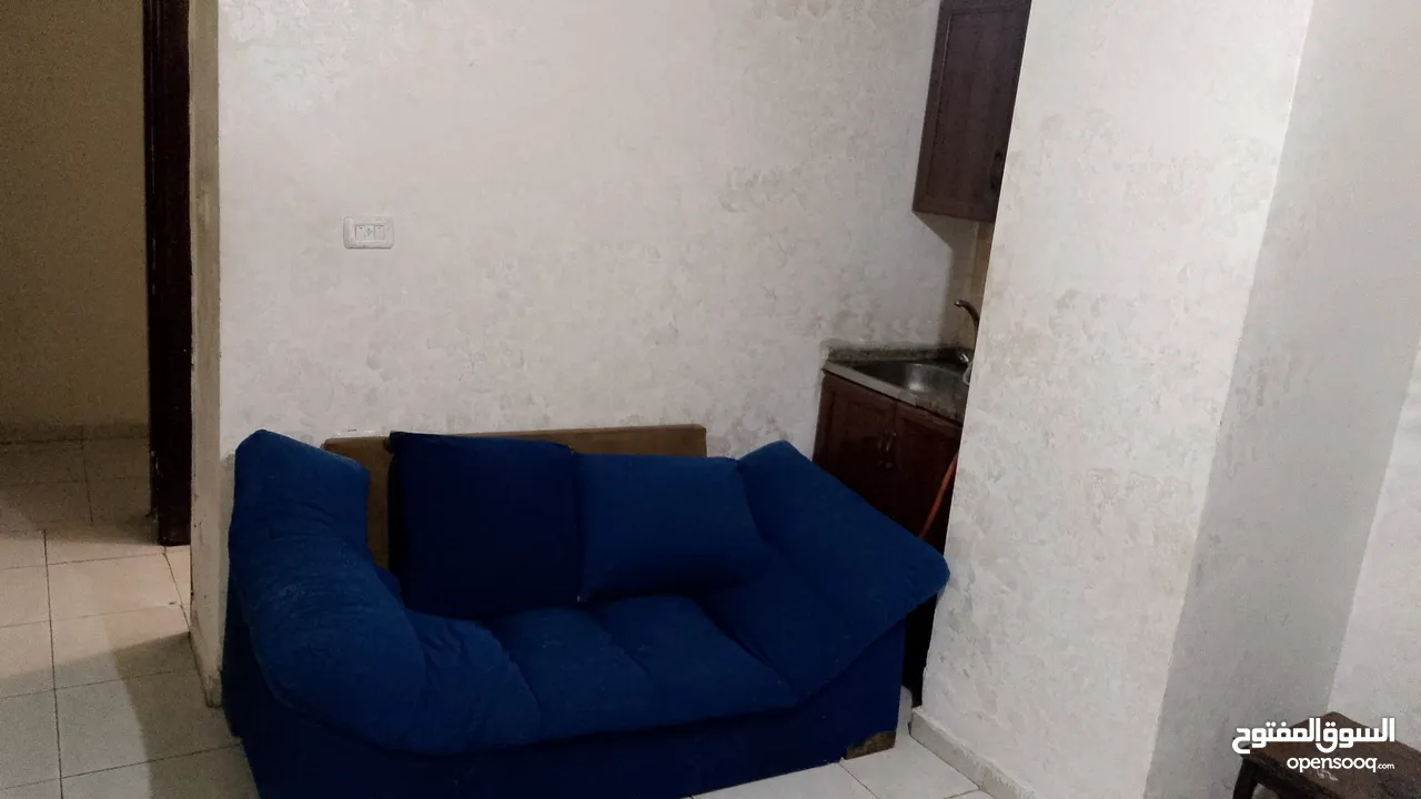 استديو مفروش الجبيهة 15دينار يومي الجامعة الاردنية خدمة 24 ساعة