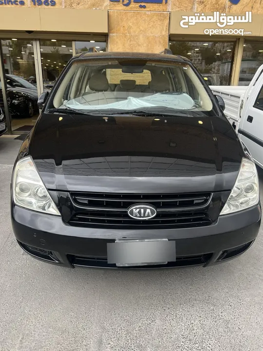 Kia carnival 2008