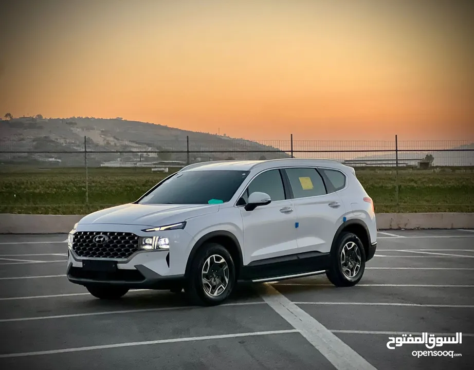 هونداي سنتفيه-2022 هايبرد فل الفل بدون فتحة  2x4 ///240Hp بنزين + كهرباء  ( Haybrid)