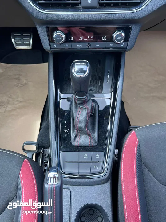 سكودا كاميك Monte carlo ترخيص 2020 محرك 1500 بنزين جير أوتوماتيك 150 حصان لون بترولي