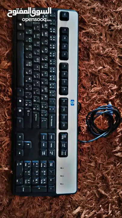 شاشة ديل  17" شغالة فحص كامل   مع كيبورد hp فحص كامل   للبيع ي عمان فقط ماركا الجنوبية كلهم15ديناربس