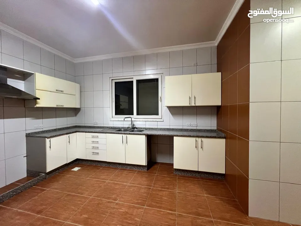 شقة غير مفروشة للإيجار في دير غبار ( Property 40652 )-174847740