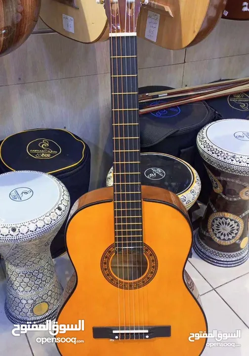 جيتار كلاسيك احترافي