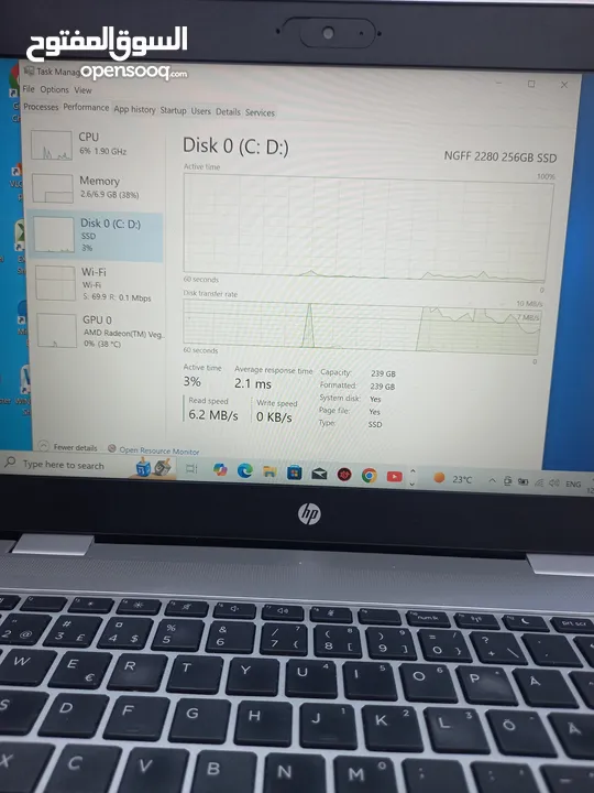 لابتوب hp المعالج amd ryzen 3pro .الهارد 256  ssd الرام 8