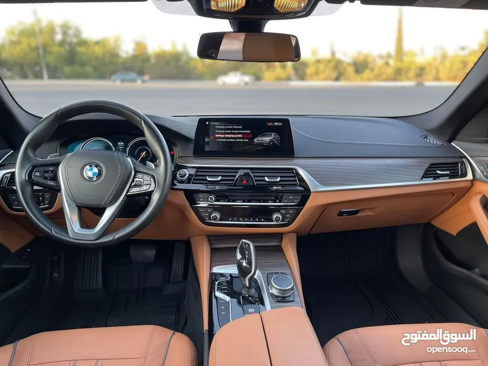 BMW 530e model 2018 وارد وصيانة الوكالة عداد قليل
