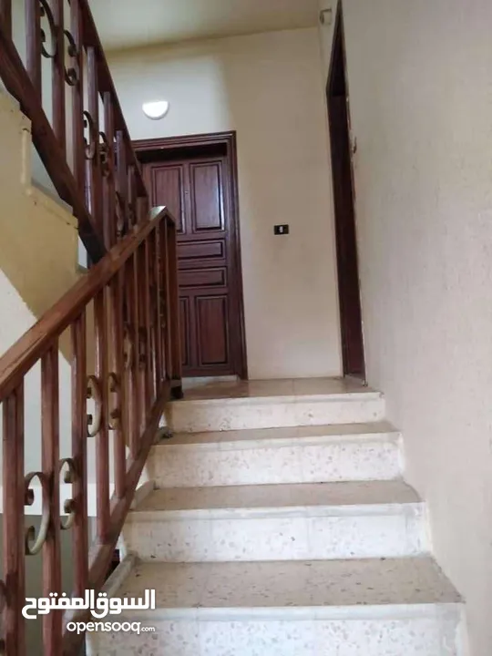 عمارة للبيع بسعر مغري جداً