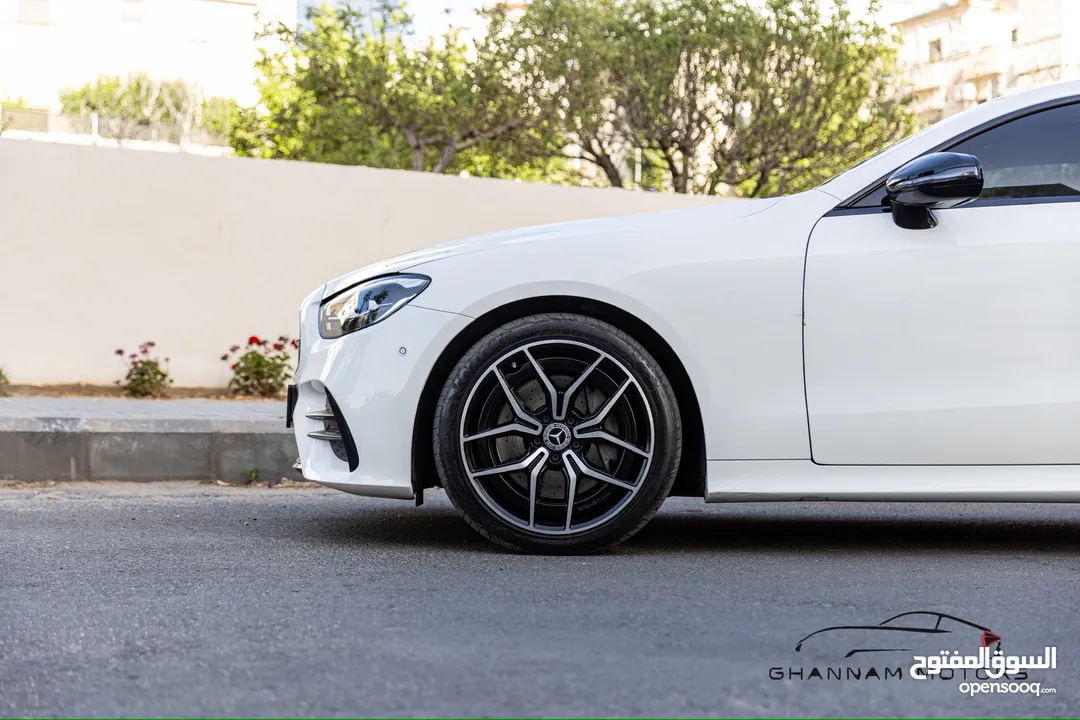 Mercedes benz E200 coupe 2021