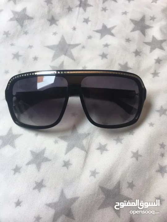 Vintage Louis Vuitton sunglasses original one in excellent condition like new with cover