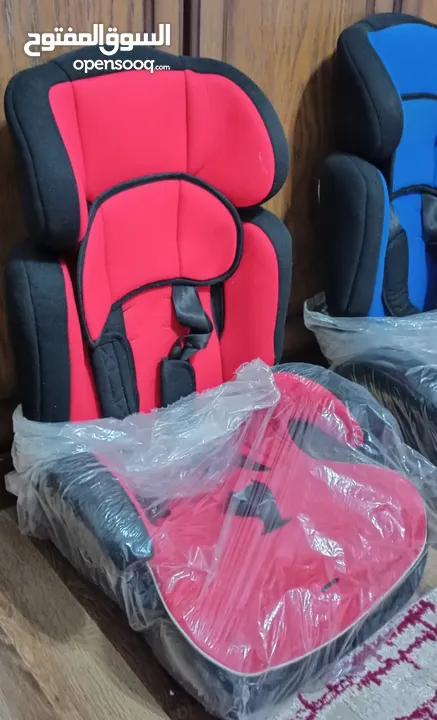 مقعد اطفال للسيارة Car seat بسعر 23 دينار